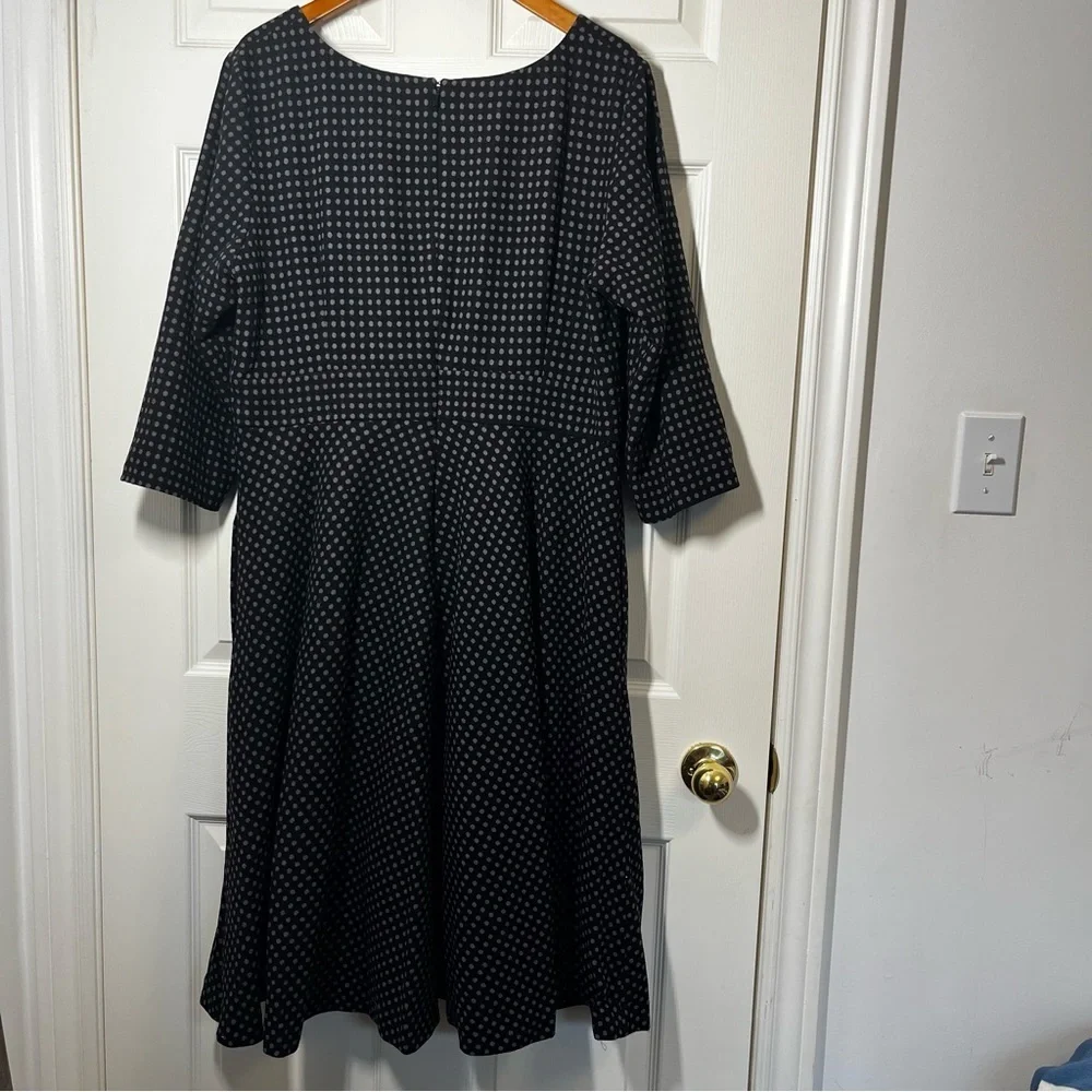 BODEN Elegant Black and Purple Polka Dot Wool Blend Fit and Flare Dress Size 16L - Picture 2 of 5